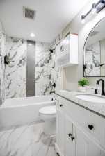 105 W 32nd St (34)