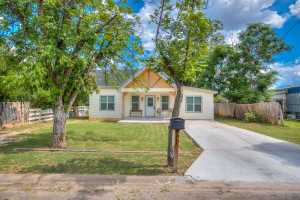 105 W 32nd St (2)