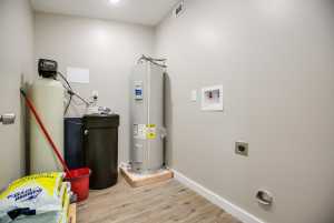105 W 32nd St (22)