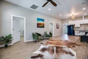 105 W 32nd St (6)