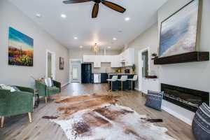 105 W 32nd St (8)