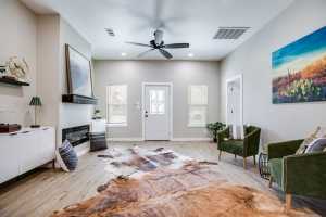 105 W 32nd St (9)