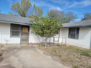 408 W Oak Ave