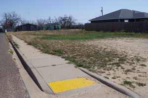 800 W 16th St (3)