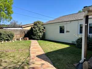 2708 A&M Ave (21)