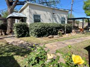 2708 A&M Ave (30)