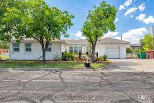 2822 North St (2)