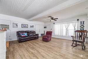 2822 North St (6)