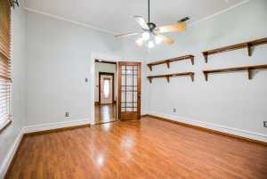 324 S Bishop St (20)