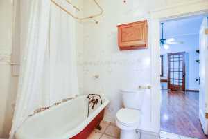 324 S Bishop St (23)