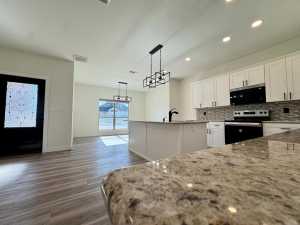 3634 Silver Spur Dr (8)