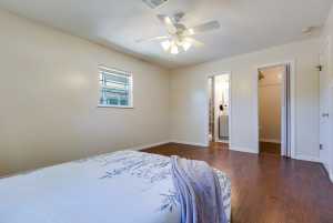 54 E 8th St (15)