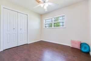 54 E 8th St (19)