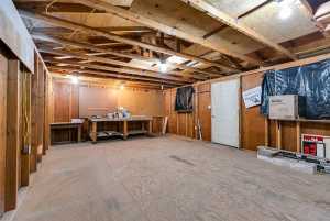 54 E 8th St (27)
