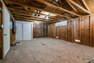 54 E 8th St (28)