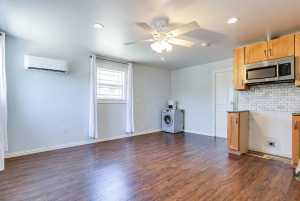 54 E 8th St (31)