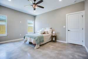 2114 Deaton St (16)