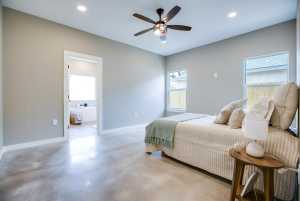 2114 Deaton St (17)