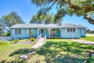 211 W Lake Ave