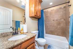 3926 Caroline Lane (24)