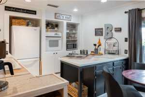 902 Ave D (10)