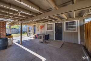 423 S Washington Dr (22)