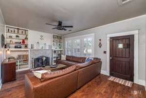 423 S Washington Dr (4)