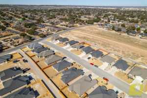 3137 Cedarhill Dr (41)