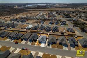 3137 Cedarhill Dr (44)