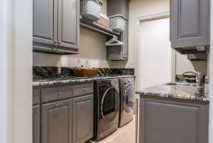 2001 Willow Dr (24)
