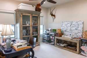 2001 Willow Dr (35)