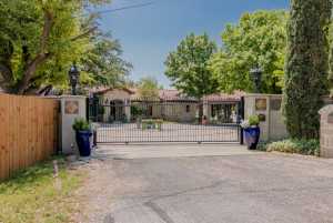 2001 Willow Dr (6)