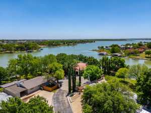 2001 Willow Dr (56)