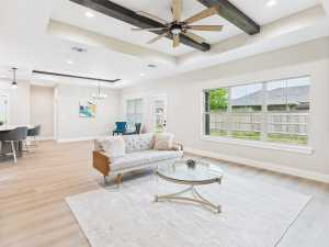 1942 Pine Valley St (5)
