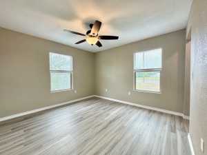 919 E 20th St (11)