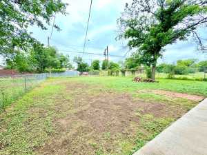 919 E 20th St (14)