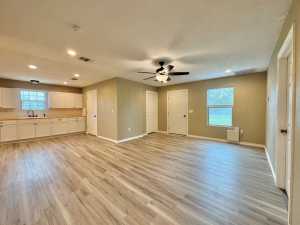 919 E 20th St (5)