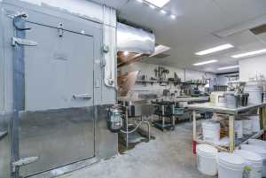 34 E Ave D (38)