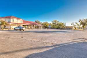 34 E Ave D (42)