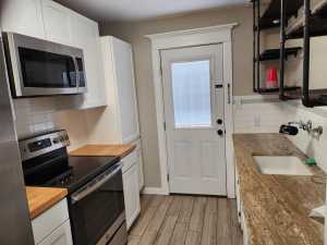 1310 S Van Buren St (7)