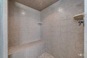 1527 Butler Dr (31)