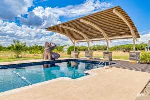 1527 Butler Dr (66)