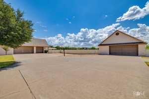 1527 Butler Dr (70)
