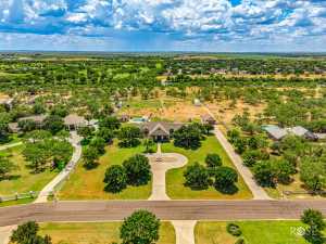 1527 Butler Dr (81)