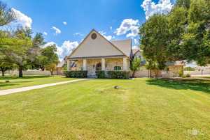 1527 Butler Dr (71)