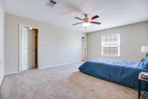 802 Fisher St (17)