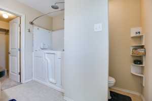 802 Fisher St (20)