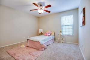 802 Fisher St (24)