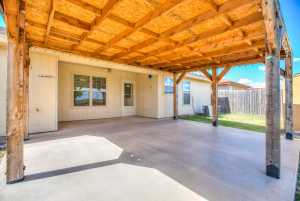 802 Fisher St (25)
