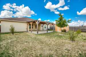 802 Fisher St (4)